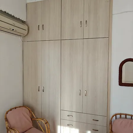 Local House 1st Floor Near Downtown * 하니아